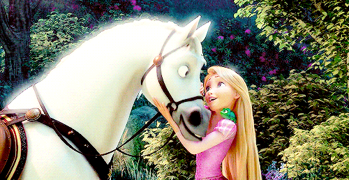 女孩 白马 童话