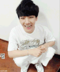 exo 帅哥 开心 大笑