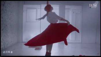 跳舞 舞蹈 红裙 转动