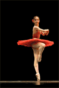 芭蕾舞  红舞裙 脚尖 优美