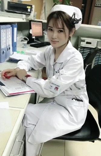 滴水GIF动态图_滴水表情_滴水GIF动图-SOO求艹表情包图片