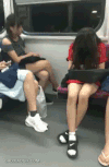 地铁 奇葩 睡着 摔倒