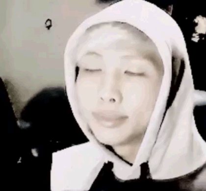 BTS 金南俊 防弹少年团 帅哥 搞笑