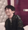 明星爱豆 易烊千玺 tfboys 小鲜肉 秒正经 搞笑 逗比