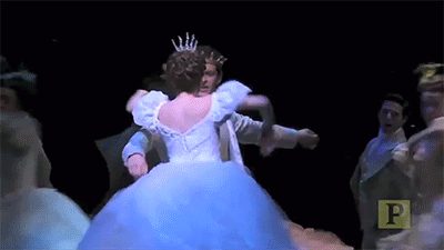 舞台 王子 公主 跳舞 浪漫