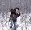 野外 冬天 雪地 男孩