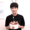 帅男 生日蛋糕 祝福 生日快乐
