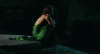 Cinemagraph 美女 呆望 一个人吹风