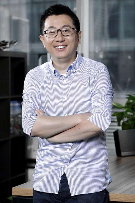 杨伟东 阿里 写真 笑容