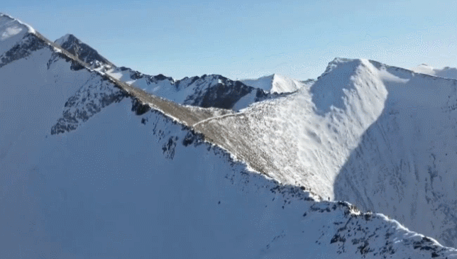 天山 天格尔峰 新疆 纪录片 航拍中国 雪 雪山