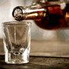 倒酒 喝酒  酒杯 好看