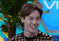 快乐大本营 陈伟霆 开心 笑