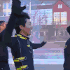 王俊凯 击掌 开心 雪天