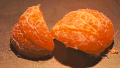 橘子  水果  叉子  剥皮