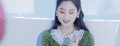 低头 可爱 捂心 美女