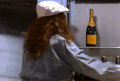 国外 女人 牛仔 红酒