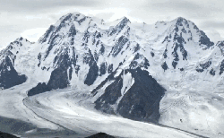 博格达峰 天山 新疆 纪录片 航拍中国 雪 雪山