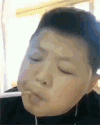 男生 抽烟 偷看 搞笑