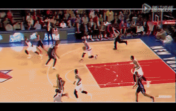 NBA 安东尼 篮球 中场 压哨 三分球 远距离 尼克斯