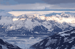 旅游 纪录片 阳光 阿尔卑斯山脉 雪山 风景