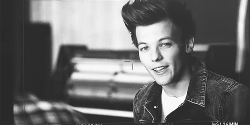 男孩 开心 说话 阳光