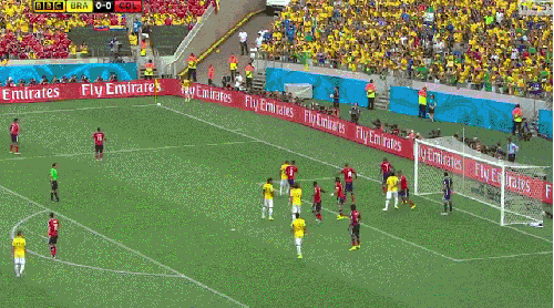 后点破门 哥伦比亚 巴西世界杯 巴西队 蒂亚戈-席尔瓦 角球 足球