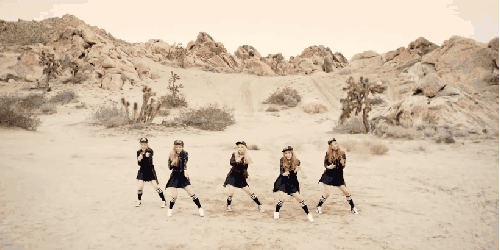 Ice&Cream&Cake MV Red&Velvet 力量 沙漠 短裙 跳舞 酷