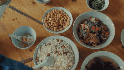 乡上的声音 宅人食堂 广西 柳州 纪录片 美食 舀 苗族油茶 黄豆