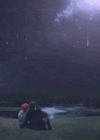 情侣 看烟花 浪漫 开心