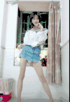 美女 大长腿 跳舞 红唇