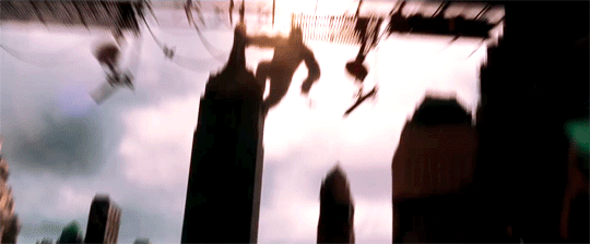 头号玩家 斯皮尔伯格 西蒙·佩吉 科幻冒险片 游戏 彩蛋 猎空 金刚 高达 钢铁巨人 钢铁哥斯拉