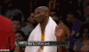 科比 Kobe Bryant 挥手 嗨 你好
