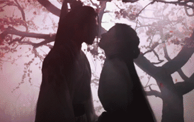 树下 古装 情侣 接吻