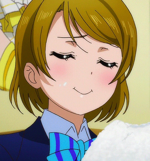 女孩 紅臉蛋 吃東西 搞笑