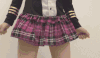 年轻女子 跳跃 欢乐 短裙