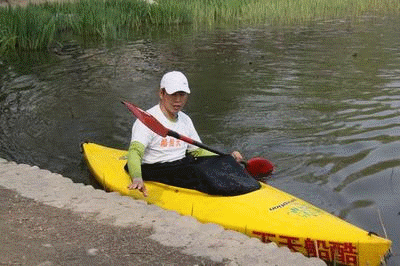 皮划艇 公园 西湖 划桨