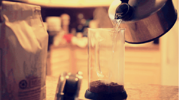 咖啡 热水 冲泡 过程