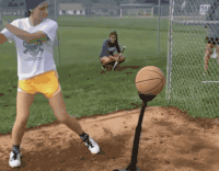 搞笑 二逼 篮球 笑死人 二货