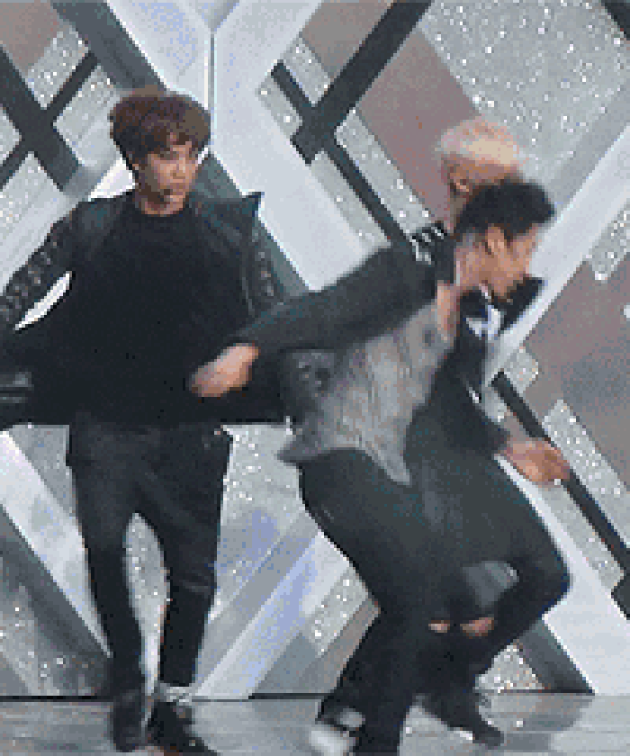 EXO 男团 跳舞 整齐