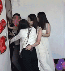 帅哥 美女 太疯狂