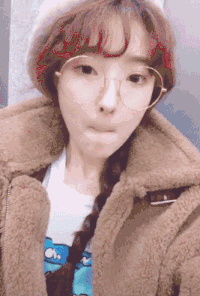 网红 自拍 海豚啵嘴 抿嘴