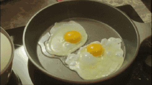 煎蛋 荷包蛋 早餐 美食 烹饪