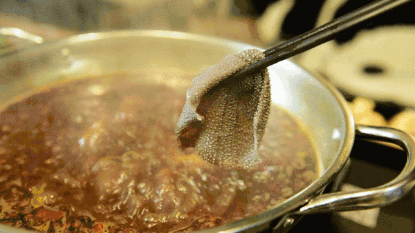 火锅 筷子 涮肚 热气