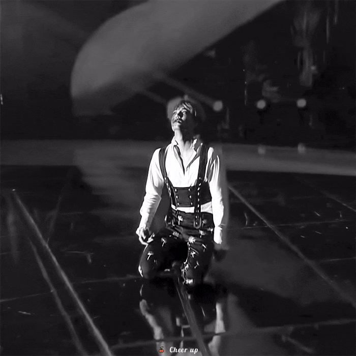 EXO 黑白 舞臺(tái) 表演