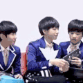 明星 TFBOYS 帅气
