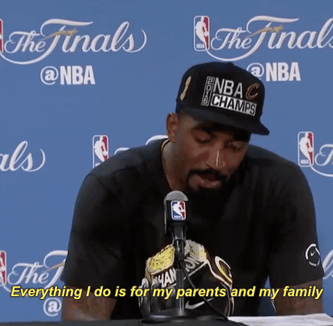篮球  新闻发布会上  2016  总决赛  我所做的一切都是为我的父母和我的家庭