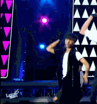 王俊凯 跳舞 演唱会 彩排 可爱