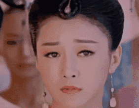 美女 古装 翻白眼 笑容