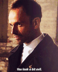 帅哥 说话 注视 灯光