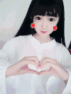 美女 长发 微笑 爱心